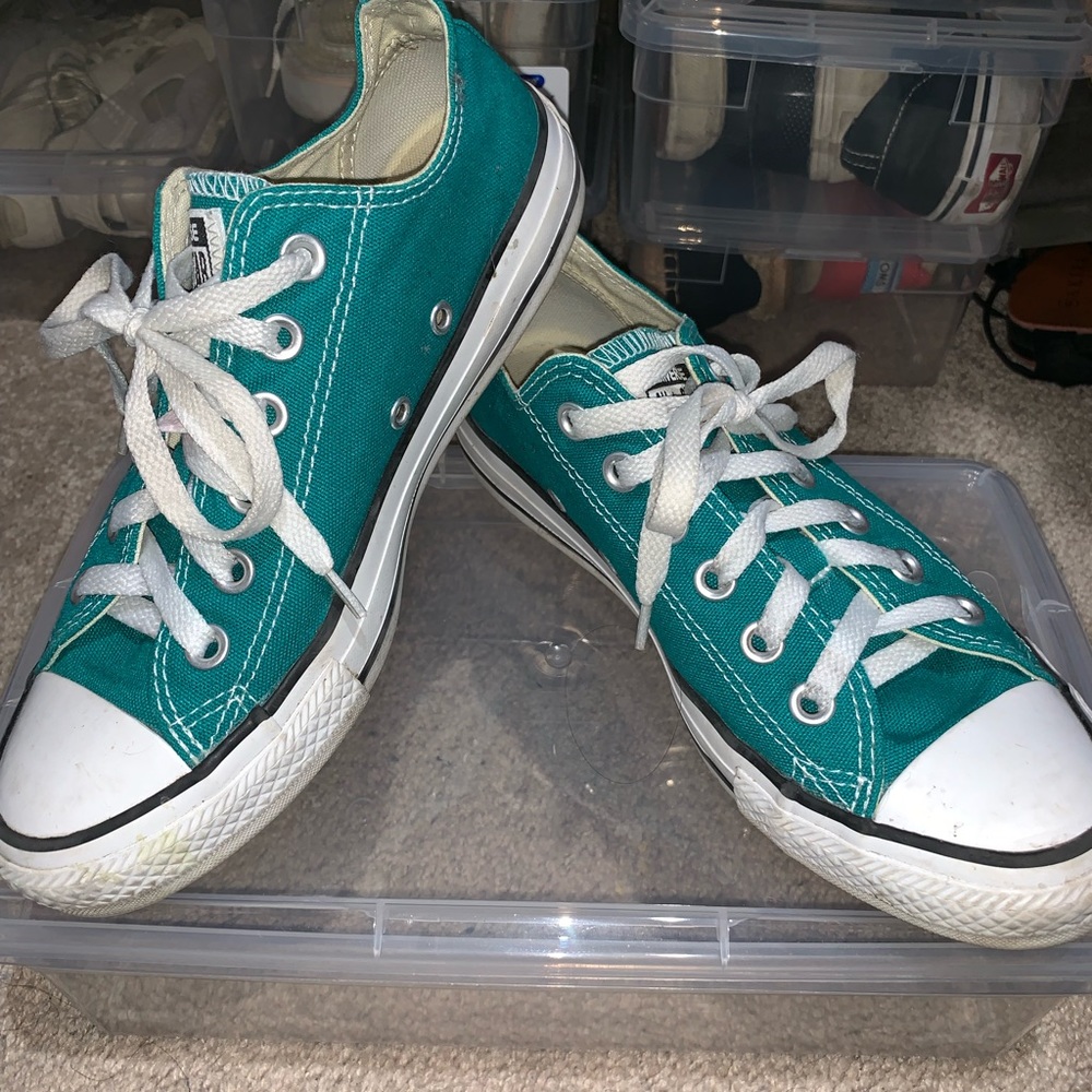 Teal converse